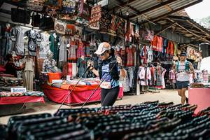 BIB: 
                            <button type="button" onclick="openModal(25552275)" class="btn btn-primary btn-sm float-right btn-popup" data-toggle="modal" data-target=".modal-high-quality">
                        <i class="fas fa-shopping-cart"></i> Add to Cart
                    </button>
                                            <button type="button" onclick="isThisMe(25552275, true)" class="btn btn-success btn-sm float-right btn-popup btn-isme hidden" data-toggle="tooltip" data-placement="bottom" title="นี่คือรูปของคุณใช่ไหม คลิกที่นี่เพื่อเอาเข้าอัลบั้ม">
                        <i class="fas fa-plus"></i> Add to album
                    </button>
                    <button type="button" onclick="isThisMe(25552275, false)" class="btn btn-warning btn-sm float-right btn-popup btn-isnotme hidden">
                        <i class="fas fa-ban"></i> Remove from album
                    </button>